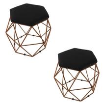Kit 2 Puff Decorativo Aramado Bronze Preto Suede Hexâgono Geométrico Kit 2 Puff Decorativo Aramado Bronze Preto Suede Hexâgono Geométrico