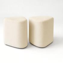 Kit 2 Puff Trevi Triangulo Moderno Decorativo Para Sala Escritorio Tecido Boucle Kit 2 Puff Trevi Triangulo Moderno Decorativo Para Sala Escritorio Tecido Boucle