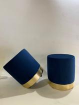 kit 2 Puffs Redondo em Veludo Azul com Detalhe Dourado, Decorativo para Sala moveis