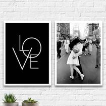 Kit 2 Quadros Love Beijo Segunda Guerra 33x24cm