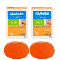 Kit 2 Sabonete Bebe Granado Infantil Glicerina Extrato de Camomila Relaxante Base Vegetal 90g Kit 2 Sabonete Bebe Granado Infantil Glicerina Extrato de Camomila Relaxante Base Vegetal 90g