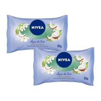 Kit 2 Sabonete em Barra Nivea Água de Coco e Óleos Essenciais 85g Kit 2 Sabonete em Barra Nivea Água de Coco e Óleos Essenciais 85g