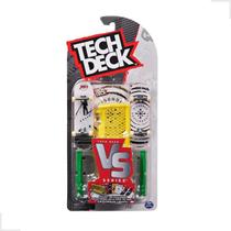 Kit 2 Skate De Dedo Tech Deck Com Obstáculo Cards Brinquedo