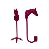 Kit 2 suporte chapéu cabeça de cavalo rosa pink alumínio fundido para boné bolsa arreio corda traia guardanapos