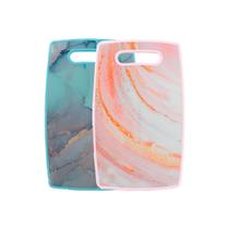 Kit 2 Tábua Grande Multiuso Retangular Marmorizada 36cm Plastico Corte Cozinha Alça Churrasco Cortar