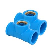 Kit 2 tee azul sold/rosca 25mmx1/2 plastubos 96104