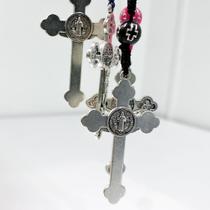 Kit 2 Terços São Bento religioso medalha crucifixo prata básico - Filó Modas