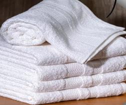 Kit 2 Toalha De Banho Esmeralda 100% Algodão Toalha Para Salão De Beleza Estética Pousada Hotéis