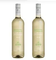 Kit 2 Un Frisante Almadén Moscatel Blanc 750 ml