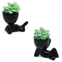 Kit 2 Vasos Cachepô Em Cerâmica Homenzinho Deitado - Preto Kit 2 Vasos Cachepô Em Cerâmica Homenzinho Deitado - Preto