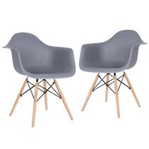 KIT - 2 x cadeiras Charles Eames Eiffel DAW com braços - Base de madeira clara -