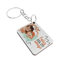 Kit 25 Chaveiros MDF Personalizados: Celebre o Dia do Amigo com Mensagens e Desenhos
