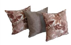 Kit 3 Almofadas Decorativas Cheias 45x45cm com zíper Kit 3 Almofadas Decorativas Cheias 45x45cm com zíper