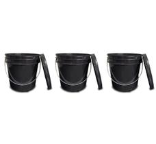 Kit 3 Baldes 10 Litros Com Alça Reforçada e Tampa Removível Lacre Para Vedação Kit 3 Baldes 10 Litros Com Alça Reforçada e Tampa Removível Lacre Para Vedação