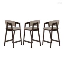 Kit 3 Banquetas Alta para Bancada de Cozinha Ravena Madeira Maciça Capuccino Suede Bege CCS Kit 3 Banquetas Alta para Bancada de Cozinha Ravena Madeira Maciça Capuccino Suede Bege CCS