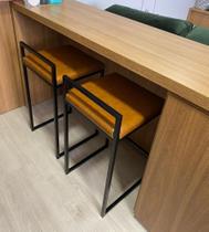 Kit 3 Banquetas Altas de Ferro com estofado Caramelo - Cozinha bar bancada Kit 3 Banquetas Altas de Ferro com estofado Caramelo - Cozinha bar bancada