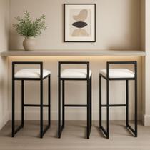 Kit 3 Banquetas material sintético Ferro Cozinha Balcão Alta Bistro Branco Kit 3 Banquetas material sintético Ferro Cozinha Balcão Alta Bistro Branco
