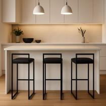 Kit 3 Banquetas material sintético Ferro Cozinha Balcão Alta Bistro Preto Kit 3 Banquetas material sintético Ferro Cozinha Balcão Alta Bistro Preto