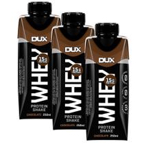 Kit 3 Bebida Láctea UHT Whey Protein Shake Dux Sabor Chocolate com 15g de Proteína 250ml Kit 3 Bebida Láctea UHT Whey Protein Shake Dux Sabor Chocolate com 15g de Proteína 250ml