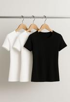 Kit 3 Blusas Básicas Manga Curta Canelada Branca, Preta e Branca Salvatore