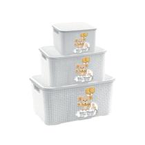 Kit 3 Caixas Organizadoras Infantil Rattan Com Tampa Para Brinquedos Fraldas de Bebê 3,5/ 7L/ 18 L Kit 3 Caixas Organizadoras Infantil Rattan Com Tampa Para Brinquedos Fraldas de Bebê 3,5/ 7L/ 18 L
