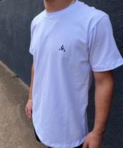 Kit 3 Camisetas Básicas de Algodão Carline