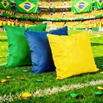 Kit 3 Capas de Almofadas Copa do Mundo Seleção Brasileira Verde Amarelo Azul Decoração Brasil Hexa Kit 3 Capas de Almofadas Copa do Mundo Seleção Brasileira Verde Amarelo Azul Decoração Brasil Hexa