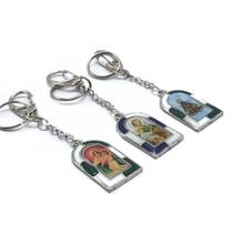 Kit 3 Chaveiros de Níquel Vitral de Santos Católicos Sortidos Kit 3 Chaveiros de Níquel Vitral de Santos Católicos Sortidos