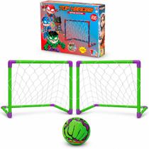Kit 3 em 1 Futebol 2 Traves Golzinhos com Bola de Espuma Heróis Verde Huk Kit 3 em 1 Futebol 2 Traves Golzinhos com Bola de Espuma Heróis Verde Huk