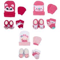 Kit 3 Enxoval Touca Luva Meia e Pantufa Bebê Recém Nascido Menina Kit 3 Enxoval Touca Luva Meia e Pantufa Bebê Recém Nascido Menina