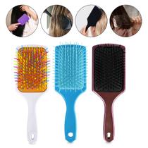 Kit 3 Escovas de Cabelos Desembaraçadora Quadrada Almofadada Pentear Desembaraçar Todos os Tipos de Cabelos Hair Kit 3 Escovas de Cabelos Desembaraçadora Quadrada Almofadada Pentear Desembaraçar Todos os Tipos de Cabelos Hair