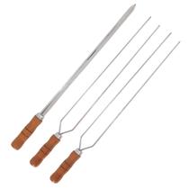Kit 3 Espetos 70cm De Inox Com Cabo Madeira - Duplo e Espada Kit 3 Espetos 70cm De Inox Com Cabo Madeira - Duplo e Espada