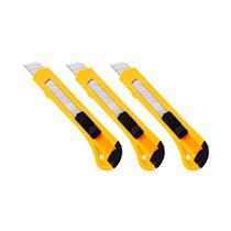 Kit 3 Estilete Com Trava Lâmina Larga 8286 18Mm Brasfort Kit 3 Estilete Com Trava Lâmina Larga 8286 18Mm Brasfort