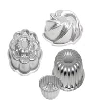 kit 3 Formas Redondas de Bolo Decorada, Forma Suíça Gomada, Forma Gomada em Flor, Forma Bolo Vulcão kit 3 Formas Redondas de Bolo Decorada, Forma Suíça Gomada, Forma Gomada em Flor, Forma Bolo Vulcão