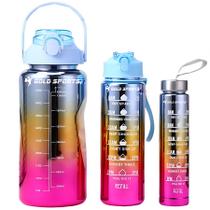 Kit 3 Garrafas Squeeze Plástica Gold Sports Degrade Adesivos BPA-FREE 2 Lts, 800ml e 280ml Kit 3 Garrafas Squeeze Plástica Gold Sports Degrade Adesivos BPA-FREE 2 Lts, 800ml e 280ml