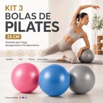 Kit 3 Mini Bolas Suíças 25cm Overball para Pilates e Yoga Alongamento, Core, Equilíbrio e Fortalecimento Kit 3 Mini Bolas Suíças 25cm Overball para Pilates e Yoga Alongamento, Core, Equilíbrio e Fortalecimento
