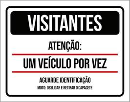 Kit 3 Placas Condomínio Visitantes Um Veículo Por Vez