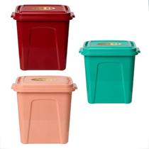 Kit 3 Potes Coloridos Quadrado de Plástico 1,05L MB Plástico Kit 3 Potes Coloridos Quadrado de Plástico 1,05L MB Plástico