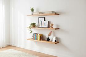 Kit 3 Prateleiras suspensa flutuante 70cm madeira maciça com suporte invisível verniz Incolor quarto banheiro sala de livros organizadora estante