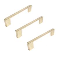 Kit 3 puxador dourado il 950 metal 128mm c/ parafusos Kit 3 puxador dourado il 950 metal 128mm c/ parafusos