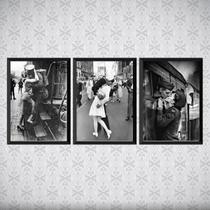 Kit 3 Quadros Amor Em Tempos De Guerra 24x18cm Kit 3 Quadros Amor Em Tempos De Guerra 24x18cm