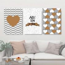 Kit 3 Quadros Aqui Tem Amor Marrom E Cinza 33x24cm - com vidro