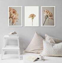 Kit 3 Quadros Decorativos Elegantes Flores Bege 45x34cm - com vidro