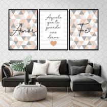 Kit 3 Quadros Fé Amor Triângulos Marrom 45x34cm - com vidro Kit 3 Quadros Fé Amor Triângulos Marrom 45x34cm - com vidro
