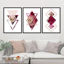 Kit 3 Quadros Geométrico Triângulos Rosas 60x40cm Kit 3 Quadros Geométrico Triângulos Rosas 60x40cm