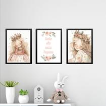 Kit 3 Quadros Infantis Princesa - Sonhe Alto 24x18cm - com vidro Kit 3 Quadros Infantis Princesa - Sonhe Alto 24x18cm - com vidro