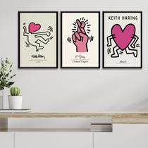 Kit 3 Quadros Keith Haring - Sorte No Amor 45x34cm - com vidro Kit 3 Quadros Keith Haring - Sorte No Amor 45x34cm - com vidro
