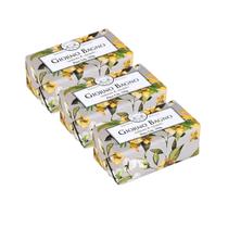 Kit 3 Sabonetes Giorno Bagno Verbena E Sândalo 180g (cada) Kit 3 Sabonetes Giorno Bagno Verbena E Sândalo 180g (cada)