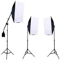 Kit 3 softbox de 1 lâmpada com 3 tripés de 1,9m e 1 Girafa