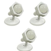 Kit 3 Spots Premium Branco e Preto Total de Sobrepor Direcionável Bivolt com 1 Lâmpada E27 Kit 3 Spots Premium Branco e Preto Total de Sobrepor Direcionável Bivolt com 1 Lâmpada E27